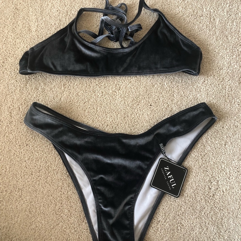 Zaful velvet bikini set